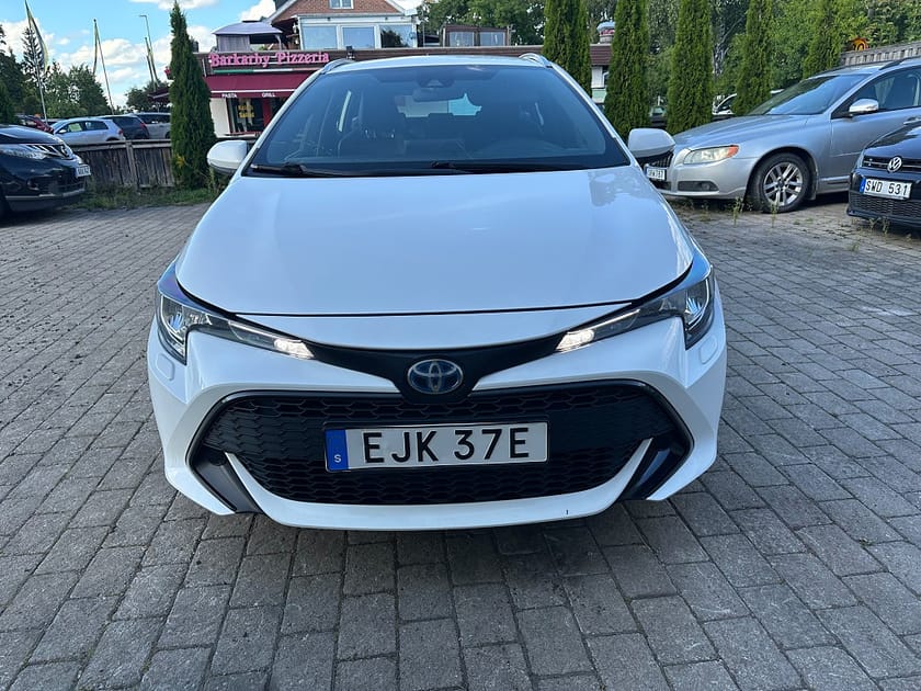 Bild 3 av Toyota Corolla Touring Sports Hybrid e-CVT Active Euro 6