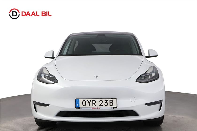 Bild 2 av Tesla Model Y Long Range AWD 77 kWh 514HK AUTOPILOT DRAG B-KAM NFC