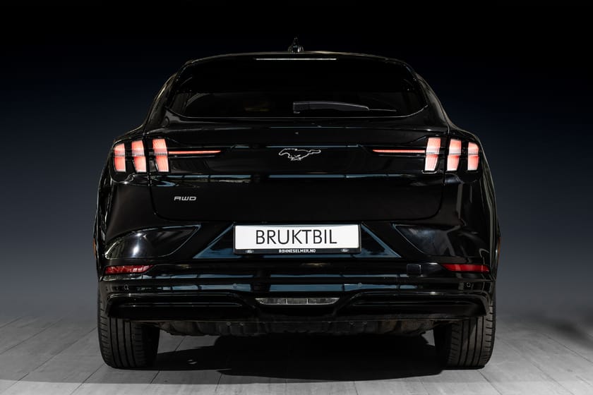 Bilde 4 av Ford Mustang Mach-E Long Range AWD LR Teknopakke+ | Panoramatak | 360kam | B&O