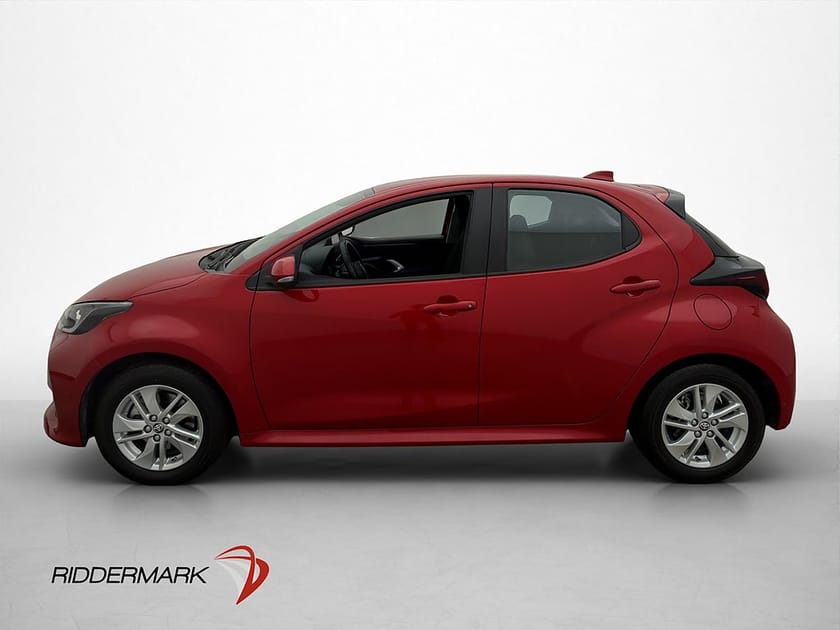 Bild 4 av Toyota Yaris Hybrid 115 Active Komfort Kamera CarPlay MOMS 116hk