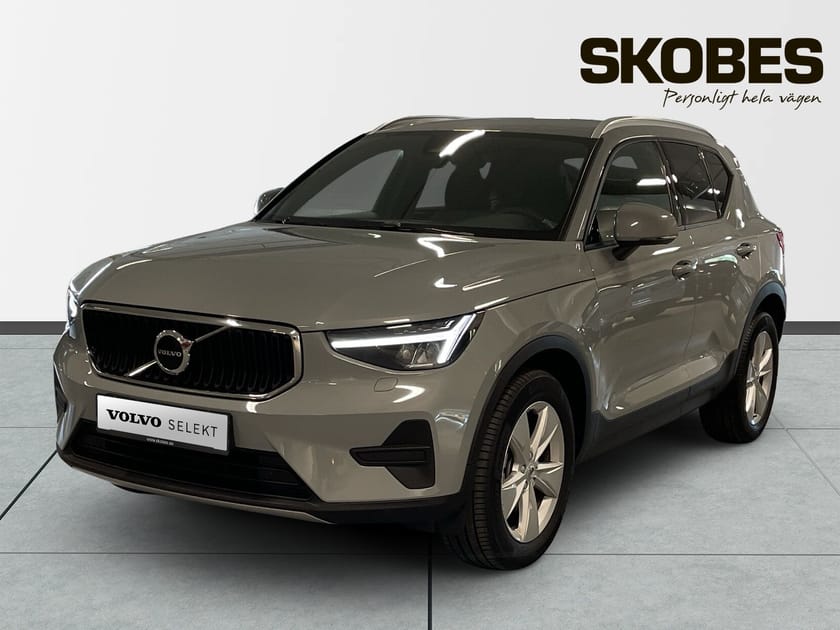 Bild 3 av Volvo XC40 B4 FWD Bensin Core