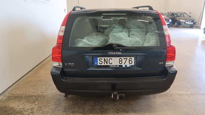 Bild 5 av Volvo V70 *RÄNTEKAMPANJ 3.45%* 2.4 Drag Kamremsbytt Nyservad SoV