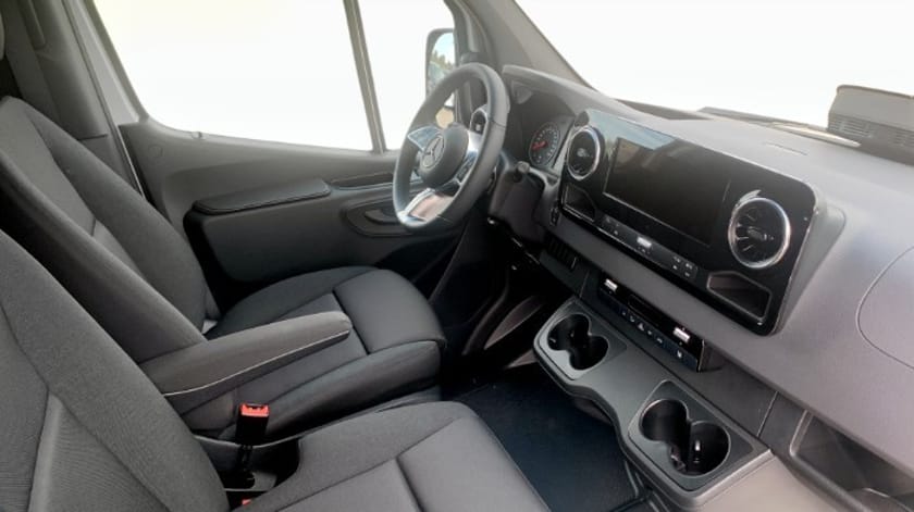 Bild 4 av Mercedes-Benz Sprinter 317 CDI RWD Panel Van A2 PRO