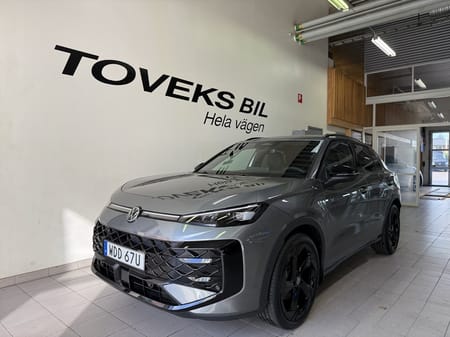 Volkswagen T-Roc R-LINE  1.5 ETSI 150 HK DSG7