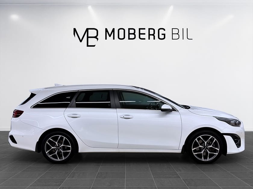 Bild 4 av Kia Ceed Sportswagon Plug-in Hybrid 141hk Advance Plus Drag B-Kamera Navi Skinn