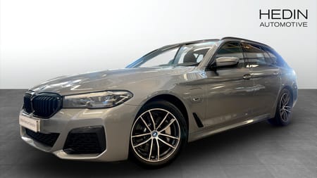 BMW 530e xDrive Touring M-Sport Drag H/K