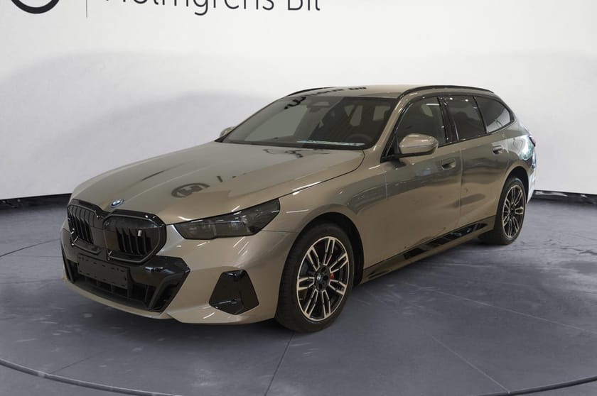 Bild 1 av BMW i5 xDrive40 Touring M Sport Pro Business Ed Drag DA H K