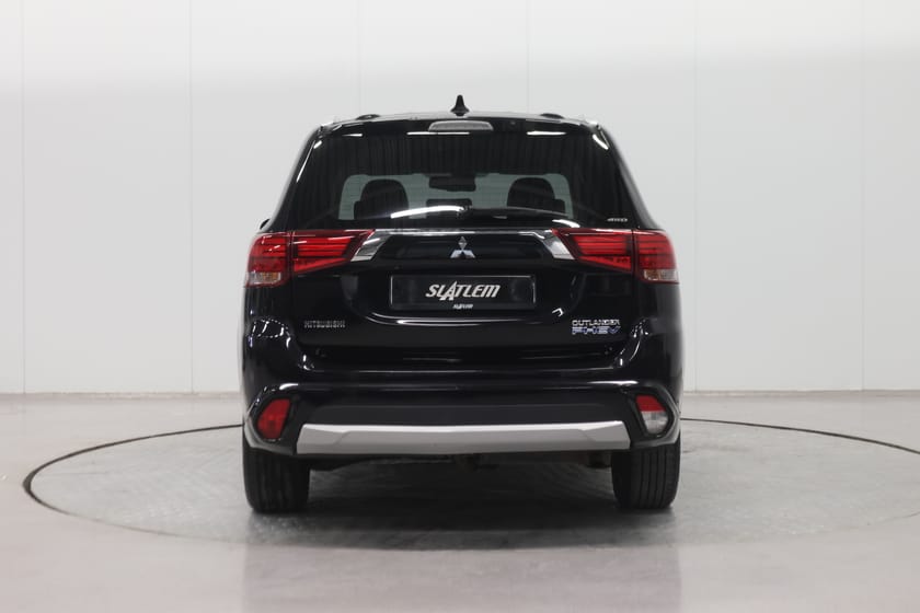 Bilde 3 av Mitsubishi Outlander PHEV PHEV,4x4 H.feste,360 Kamra, ACC, S+V,+++