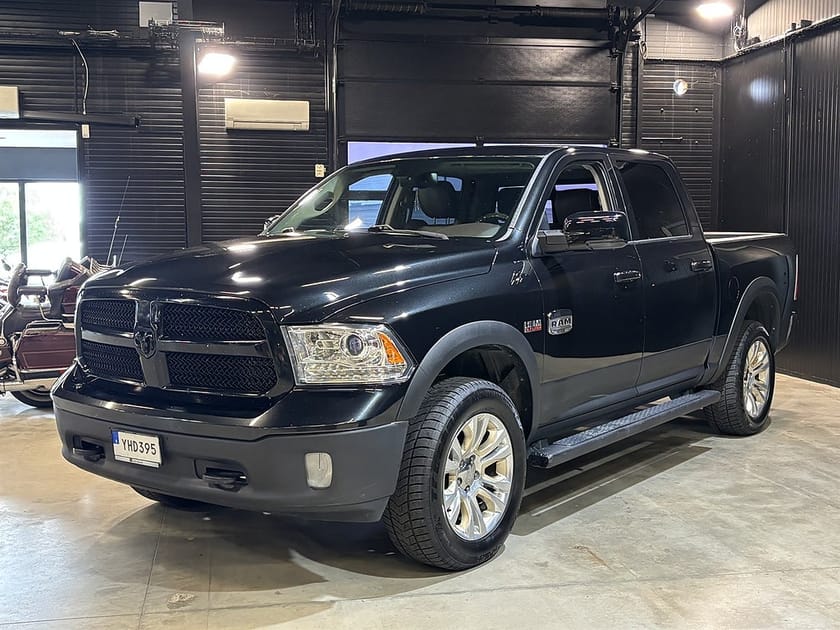 Bild 3 av RAM 1500 Crew Cab Dodge V8 HEMI (395hk) Long Horn