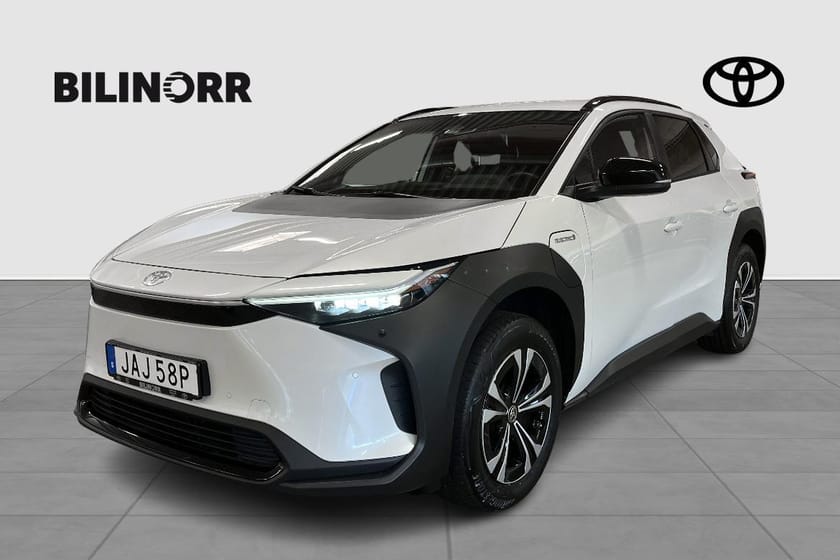 Bild 1 av Toyota bZ4X 2WD STYLE, Vinterhjul