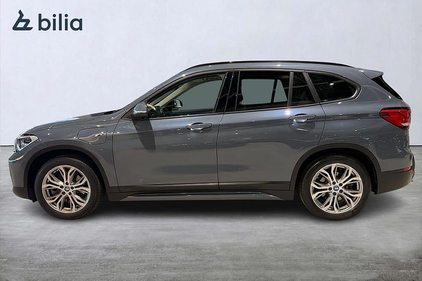 Bild 3 av BMW X1 xDrive25e xDrive25e/Sport line/Pano/Elstol/Backamera/Head-up