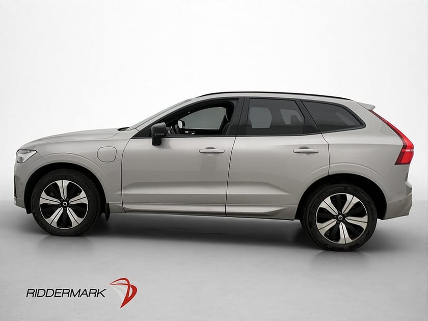 Bild 5 av Volvo XC60 Recharge T6 AWD Plus Dark Pano Värm 360 Navi Drag
