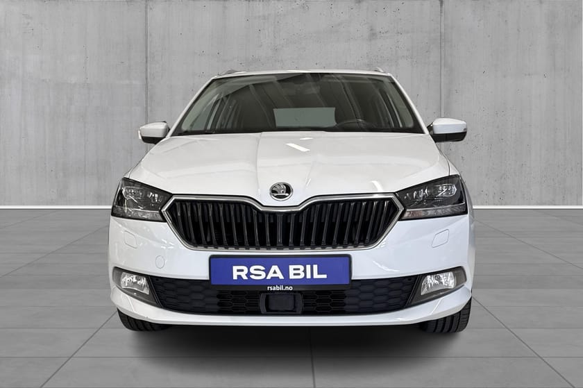 Bilde 2 av Škoda Fabia Stasjonsvogn Style 110HK, Automat, Godt utstyrt, Ryggekam, h.feste