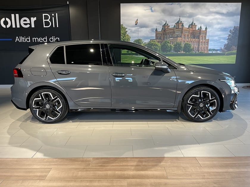 Bild 4 av Volkswagen Golf R-LINE 1,5 TSI 150 HK 6-VXL