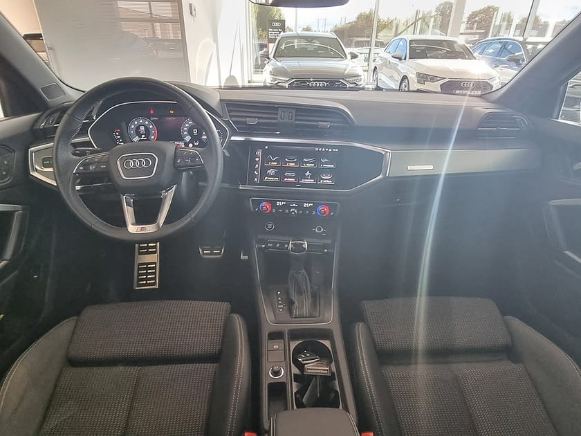 Bild 3 av Audi Q3 40 TFSI quattro