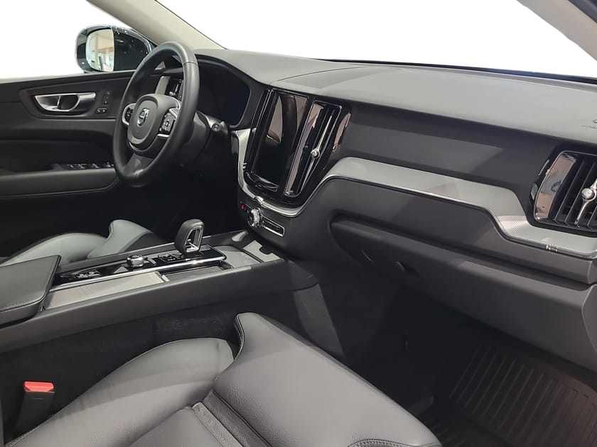 Bild 4 av Volvo XC60 T6 Plus Dark Edition