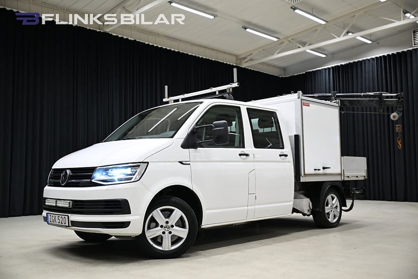 Bild 2 av Volkswagen Transporter Chassi Dubbelhytt 4Motion DSG 204HK Dubbelytt|Halvskåp|Kranbil|V-Inredd