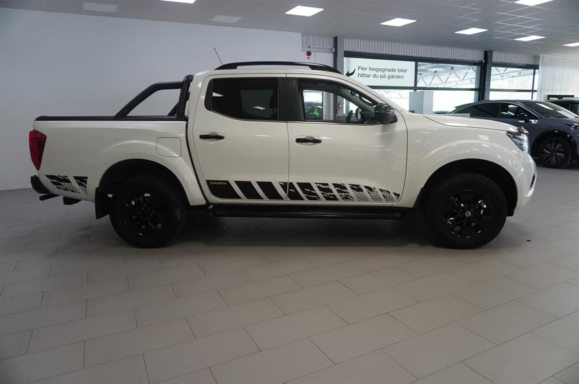 Bild 3 av Nissan Navara Dubbelhytt 2.3 dCi 4WD Aut Tekna Rolltopp Moms