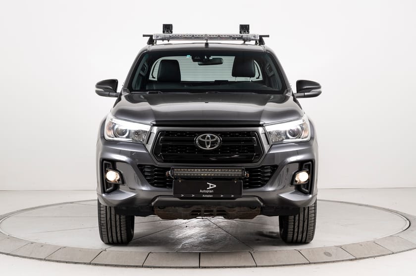 Bilde 4 av Toyota Hilux Dobbelcab D-Cab 2.4 150 hk | Cruise/Krok/Kamera/DAB/BT