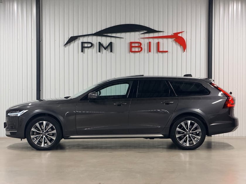 Bild 5 av Volvo V90 Cross Country B4 AWD B&W Panorama Läder Geartronic Advanced S&V-Hjul