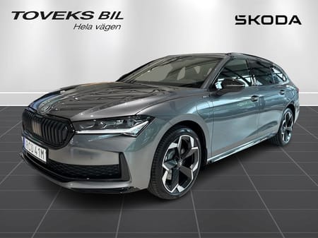 Škoda Superb iV Kombi Sportline 1,5 TSI 204hk Läder / Canton