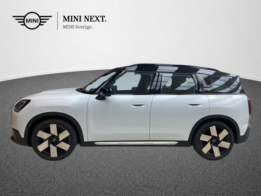 Bild 2 av MINI Countryman E Favoured Trim, Paket S
