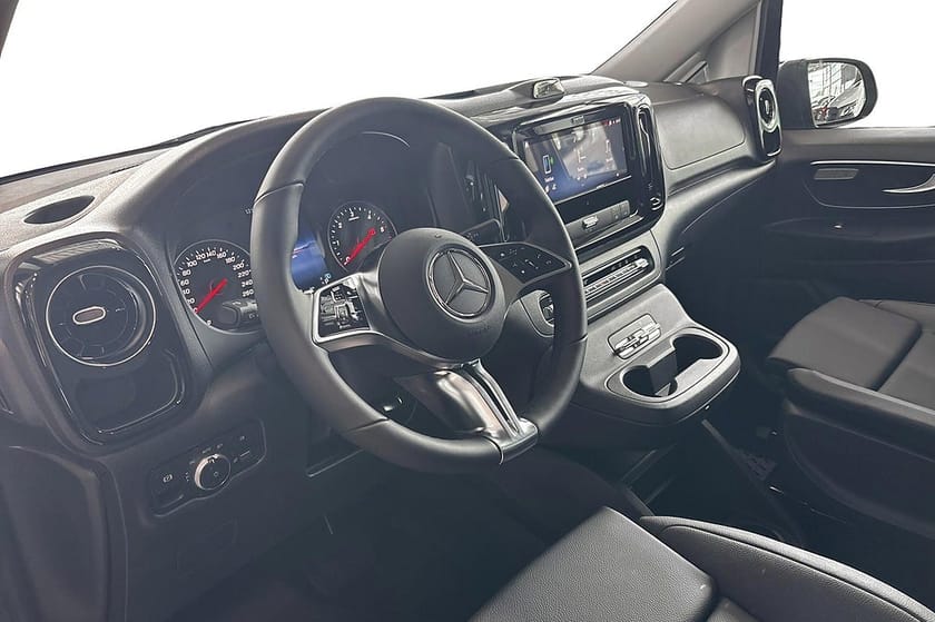 Bild 5 av Mercedes-Benz Vito Mixto 119 CDI 4x4 3.0t 5-sits drag värmare mm lagerbil omg lev