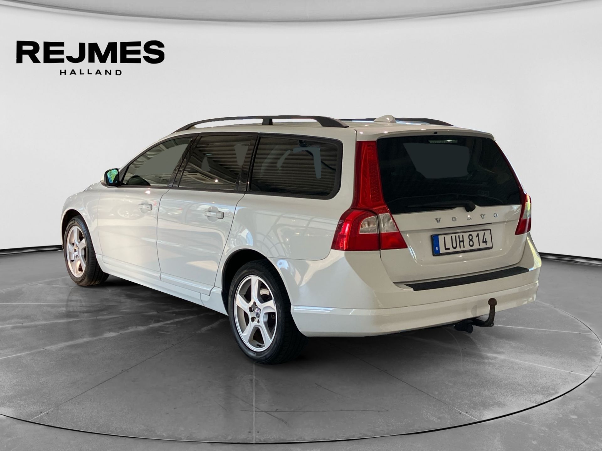 Volvo V70 D3 2012, photo 2/10
