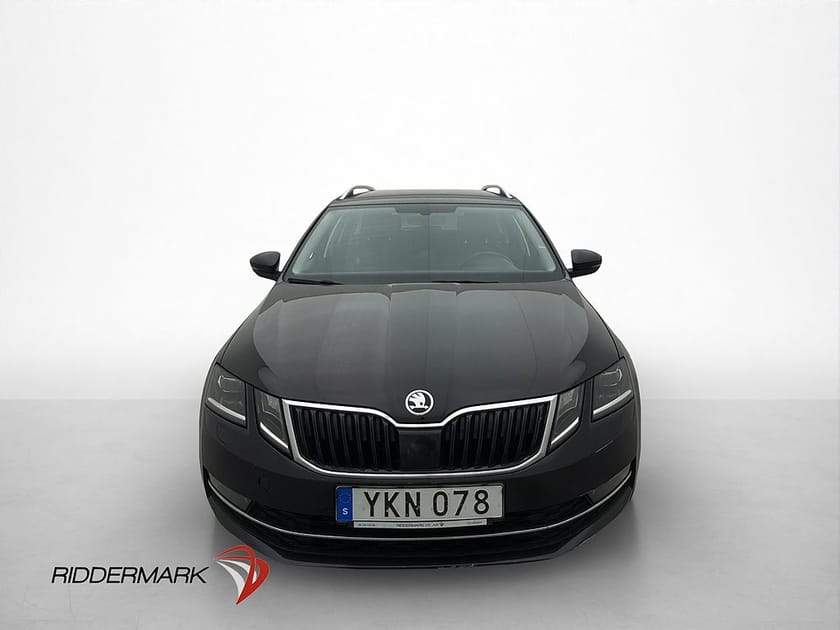 Bild 2 av Škoda Octavia Kombi Skoda TDI 4x4 184hk Style Canton Värmare Kamera Drag