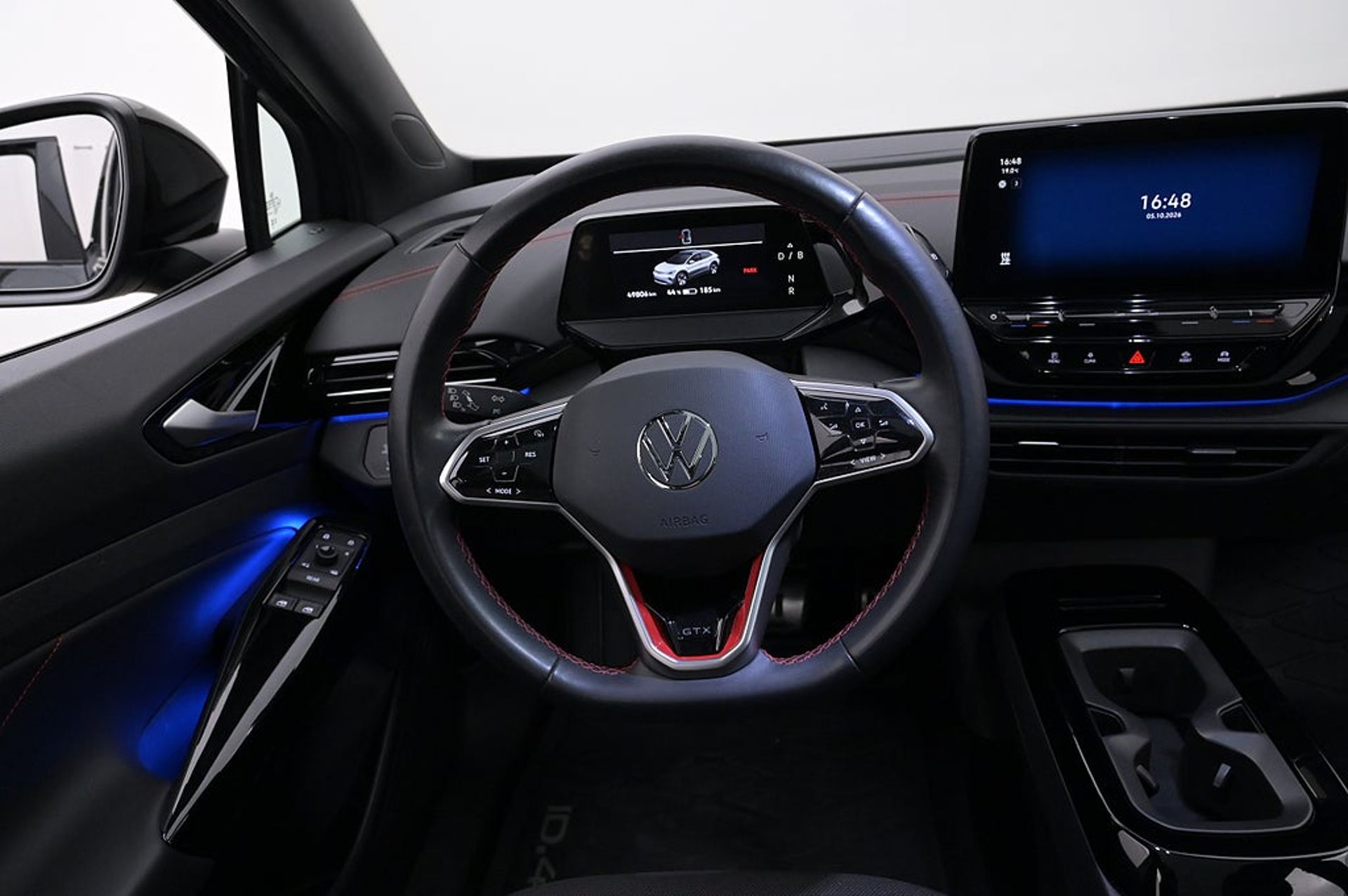 Volkswagen ID.4 2023, kuva 7/10
