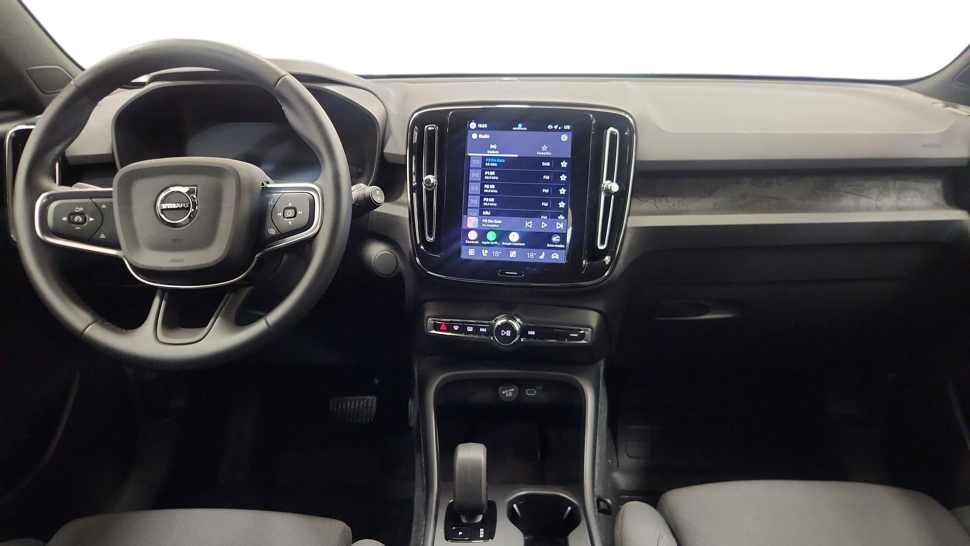 Volvo EX40 Extended Range Plus 2026, bild 6/10