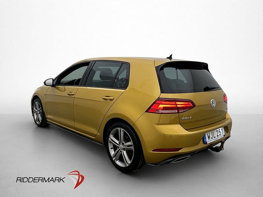 Bild 5 av Volkswagen Golf 1.5 TSI 150hk R Line Kamera CarPlay Drag