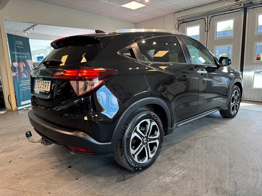 Bild 4 av Honda HR-V 1.5 i-VTEC Aut Drag Gps Pano M-värmare 1-Ägare B-kamera