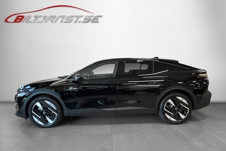 Peugeot 408 Hybrid 145