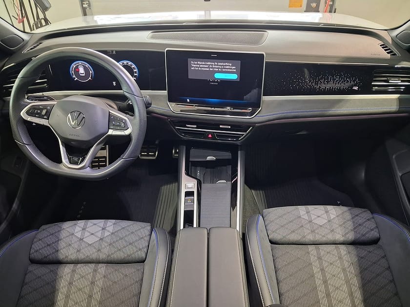 Bild 5 av Volkswagen Passat Sportscombi 4MOTION R-LINE TDI 193HK 4x4