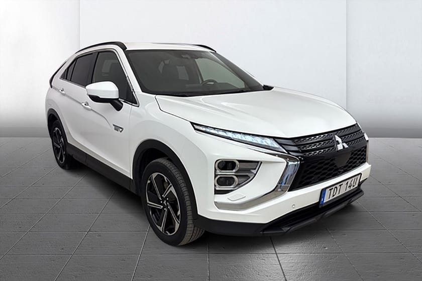 Bild 3 av Mitsubishi Eclipse Cross PHEV 2.4 AWD Delläder Kamera Keyless 188hk