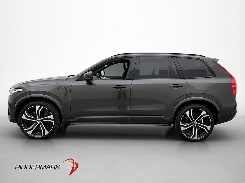 Bild 5 av Volvo XC90 7 Säten Recharge T8 AWD Ultimate Dark 7-Sit Pano B&W Luft