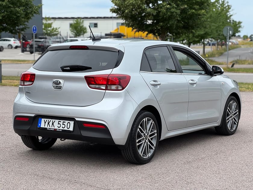 Bild 5 av Kia Rio 1.2 Navigation Kamera Nybesiktigad