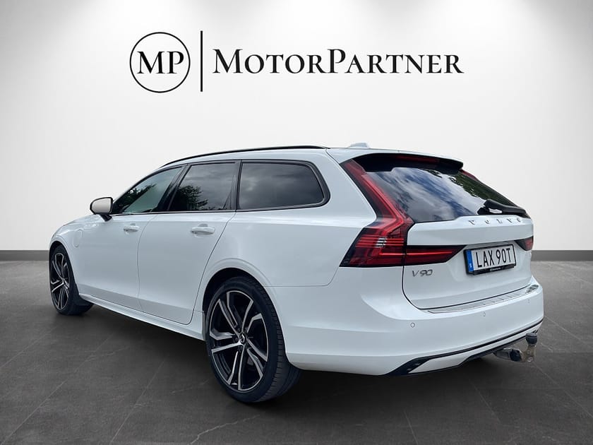 Bild 5 av Volvo V90 Recharge T6 AWD R-Design H/K Panorama 360 Kamera Drag
