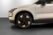 Volvo EX30 Single Motor Extended Range
