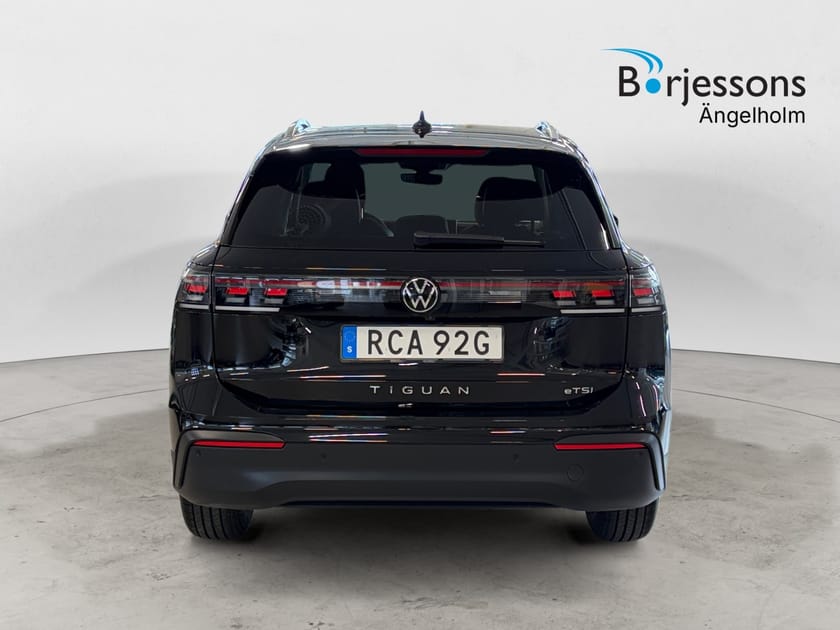 Bild 4 av Volkswagen Tiguan 1,5 eTSI 150 HK LIFE DSG Drag Värm