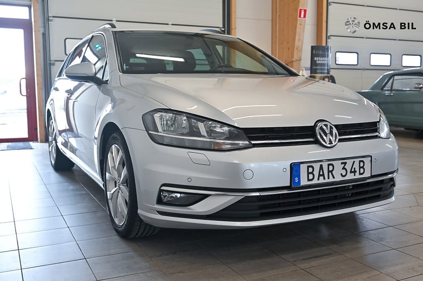 Bild 3 av Volkswagen Golf Sportscombi 2.0 TDI Drag Pvärmare Backkamera 150 hk