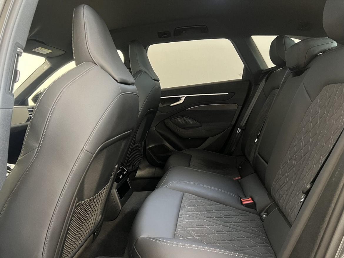 Audi Audi A6 Avant — bild 6