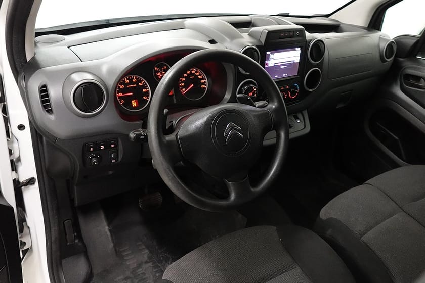 Bild 4 av Citroën Berlingo Van Increased Payload Sidodörr P-Sensor Farthållare