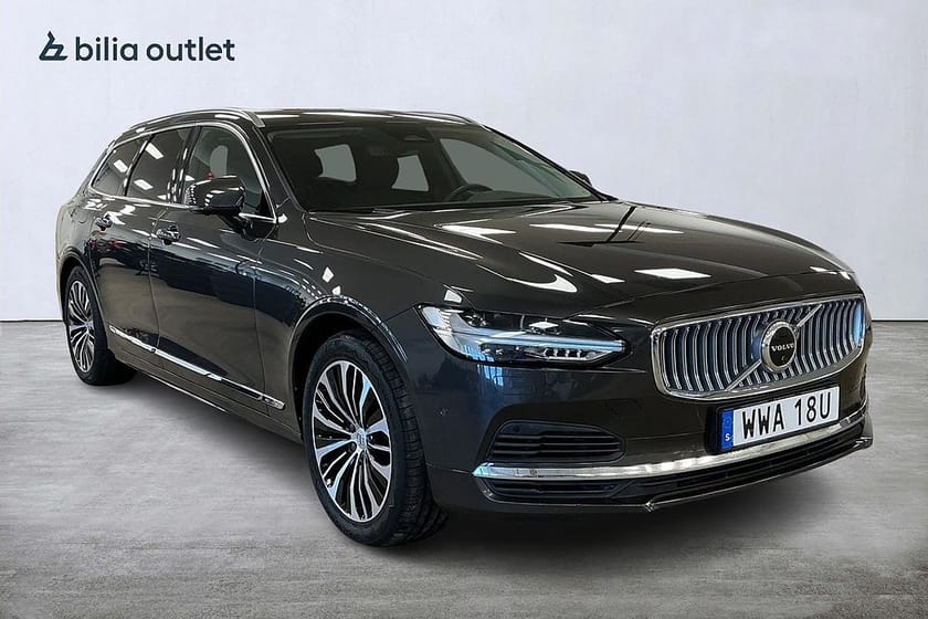 Bild 2 av Volvo V90 Recharge T6 AWD Core Edition Nyservad 360°kam Drag Navi