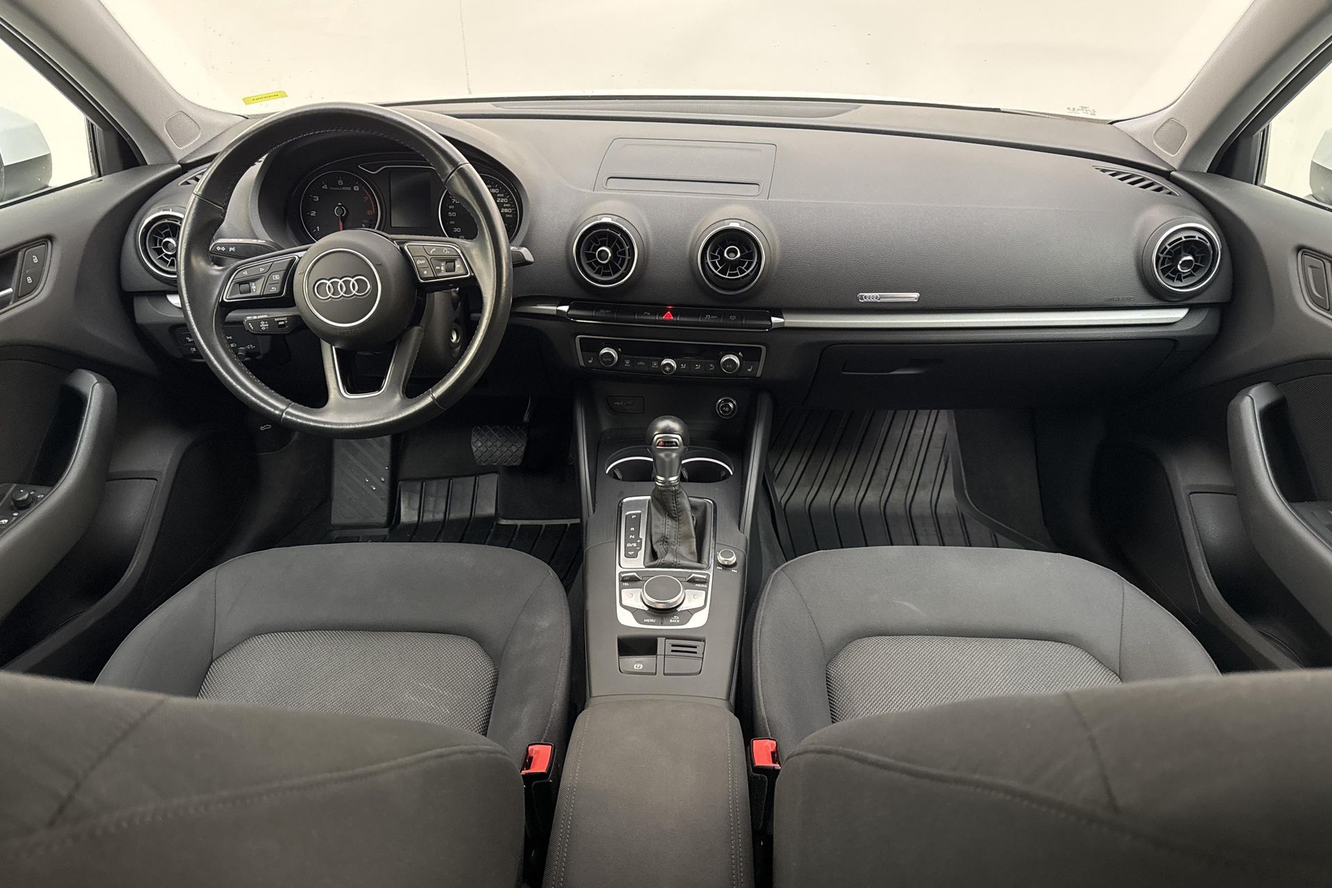 Audi A3 Sportback 30 TFSI 2019, bild 7/10