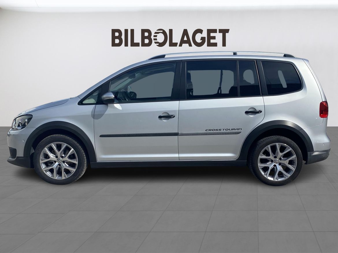 Volkswagen Touran 2015 - miniatyr 2
