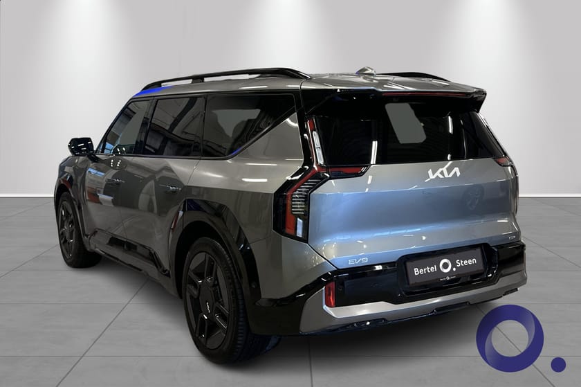 Bilde 2 av Kia EV9 AWD GT Line Executive 6s Long Range m/panorama & hengerf.
