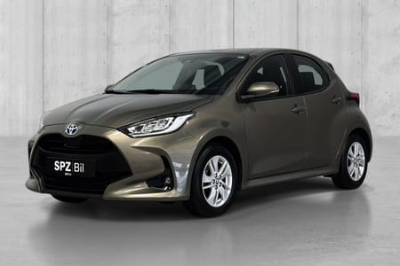 Toyota Yaris Hybrid Active | Kamera | ACC | Keyless | DAB | Lav km | Norsk