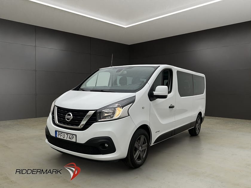 Bild 1 av Nissan NV300 Kombi Lång Värmare Drag B-Kamera 9-Sits MOMS